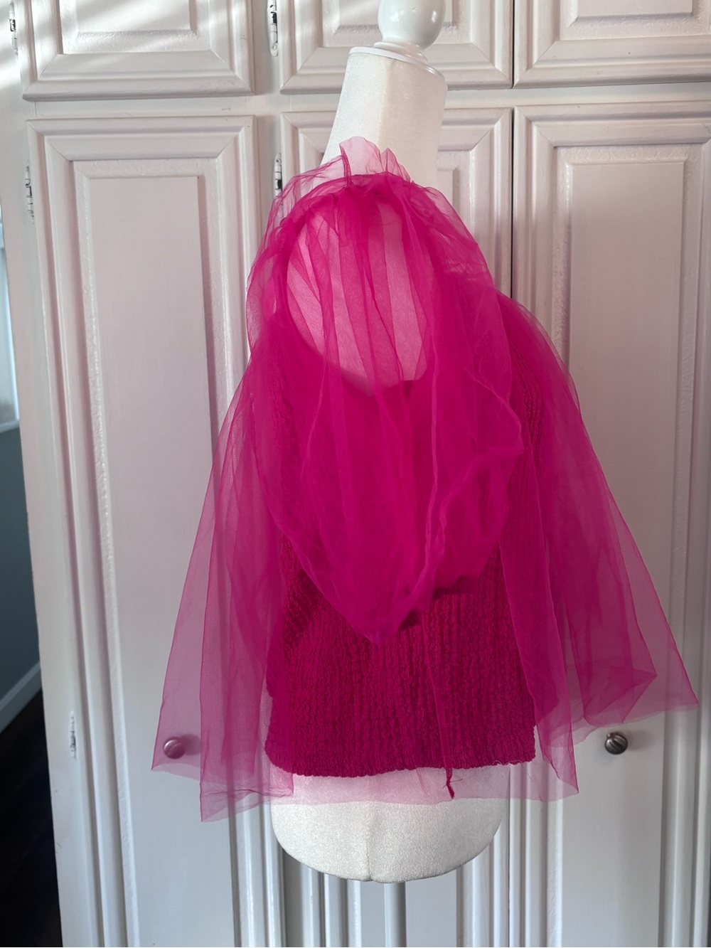 Anthropologie Pink Sheer Tulle Puff Sleeve Smocked Blouse Top Size Small - Picture 9 of 12